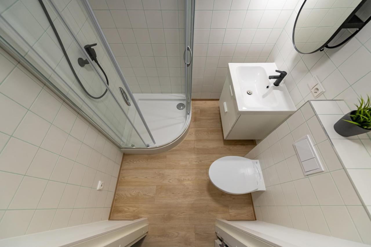 Appartement Uab Laisves Alejos Viesbutis à Kaunas Extérieur photo